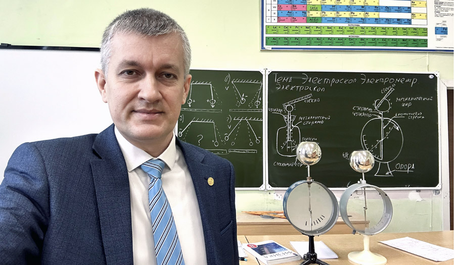 Ростовский бизнесмен полгода поработал учителем физики
