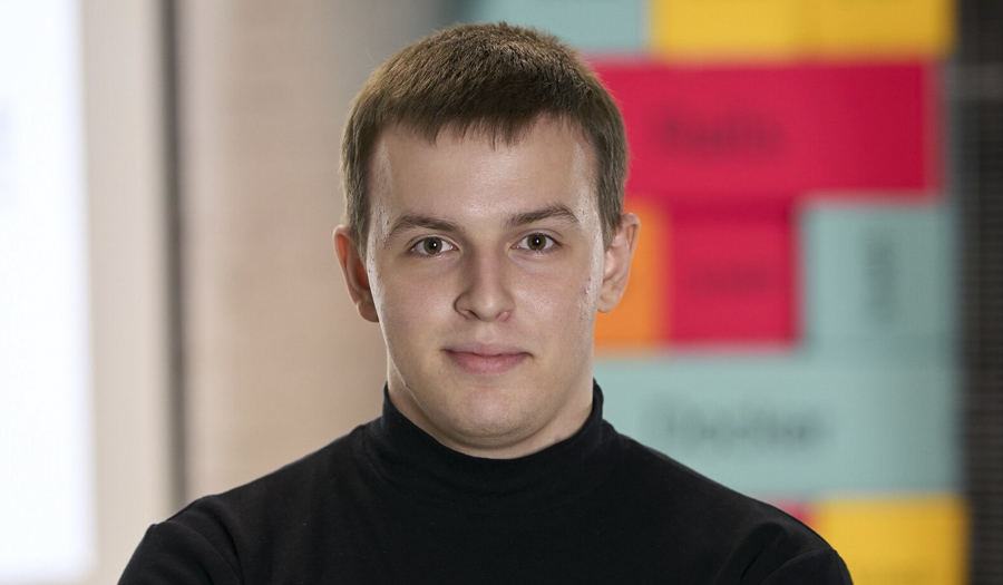 Студент создает платформу для независимых разработчиков